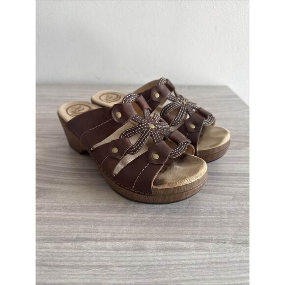 Dansko Serena Flower Cut Out Leather Sandal Size EU 37 - Picture 2 of 11